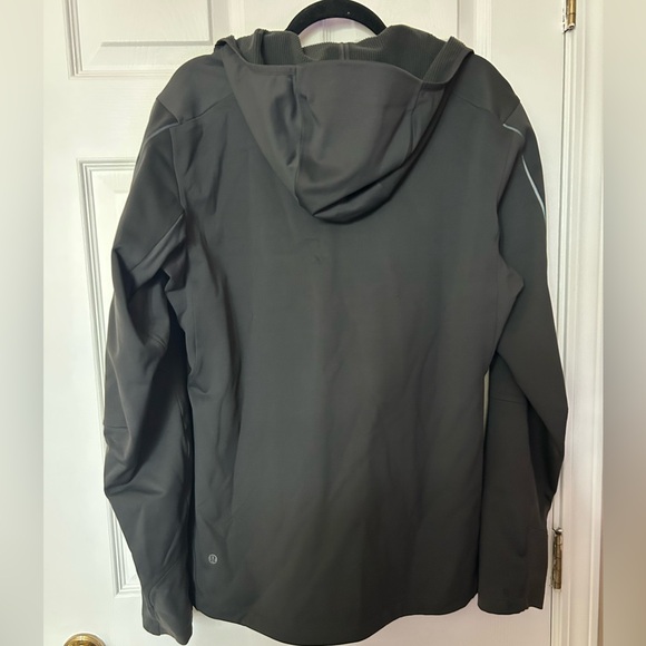 NWOT Lululemon Men’s Jacket - Grey - Picture 4 of 6